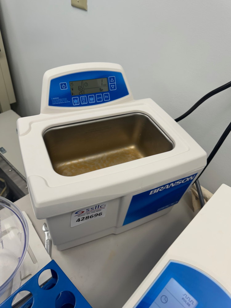 Image of Branson 2800 Ultrasonic Bath